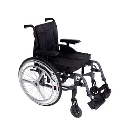Середньоактивне крісло коляска Invacare Action 3 NG HEMI, Франція (чорний) купити на сайті Orto-med.com.ua