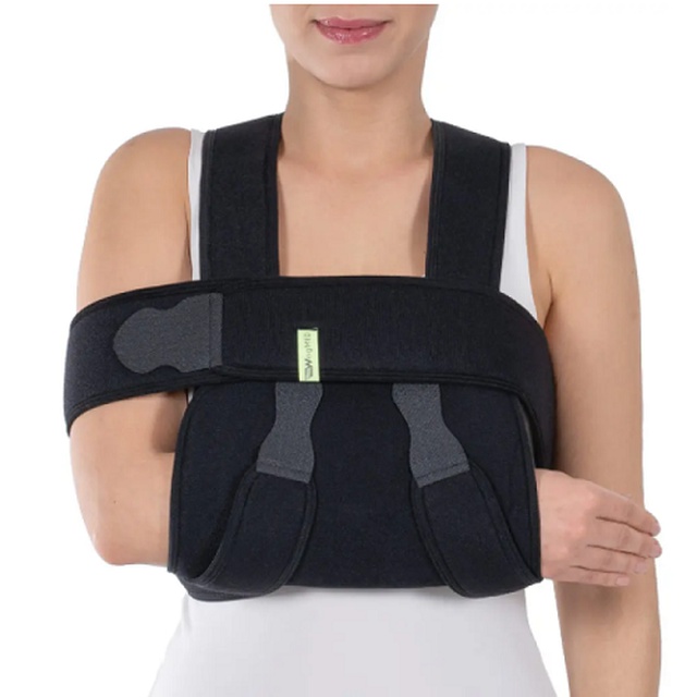 Купить повязку Дезо, фиксатор на плечо W217, черного цвета на сайте Orto-med.com.ua