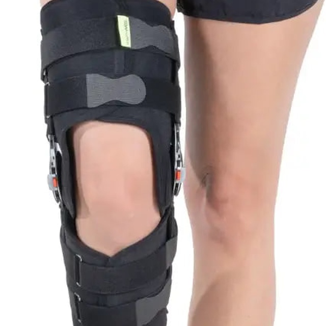 Заказать наколенник коленного сустава, шарнирный с регулировкой угла W525, Турция (черного цвета) заказать на сайте Orto-med.com.ua