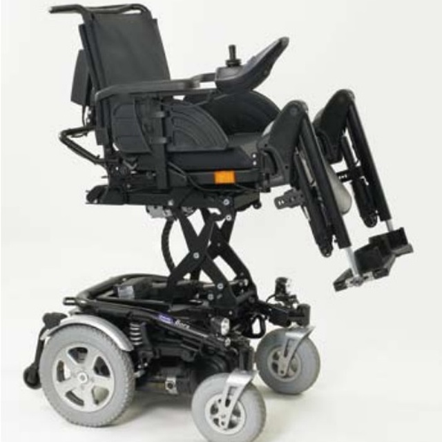 Продажа инвалидных колясок, кресло для инвалидов с электроприводом Invacare Bora, (Германия) купить на сайте orto-med.com.ua