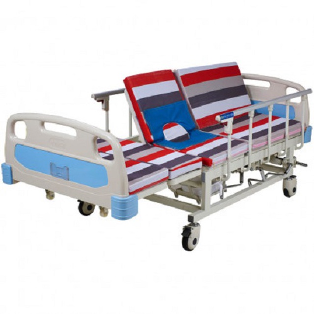 Ліжко для лежачого хворого з туалетом механічне на колесах та функцією бокового перевороту OSD-CH1P, Китай замовити на сайті Orto-med.com.ua