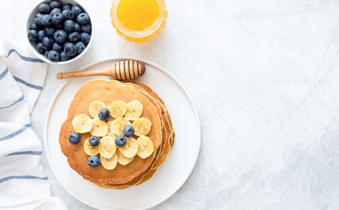 Бананові млинці 🍌🥞 - здоровий смаколик на вихідні! - orto-med.com.ua