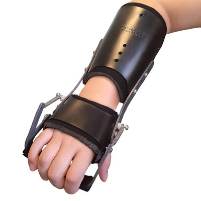 Термопластическая шина на запястье руки Aurafix ORT-07C динамическая, Турция, черный заказать на сайте Orto-med.com.ua