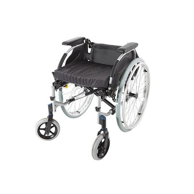 Купити Полегшений інвалідний візок Invacare Action 2 NG на сайті orto-med.com.ua