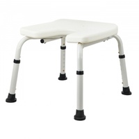 Замовити стілець для душу та ванни з U-подібним вирізом OSD-4528 білого кольору на сайті orto-med.com.ua