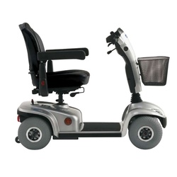 Купить Міні скутер Leo NG, Invacare, (Німеччина) на сайте Orto-med.com.ua