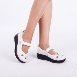 Купити жіноче ортопедичне взуття білого кольору в магазині Orto-med.com.ua