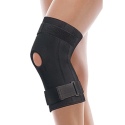 Купити бандаж для колінного суглоба з ребрами жорсткості (неопреновий) арт. 511 Toros (Україна), чорного кольору на сайті orto-med.com.ua