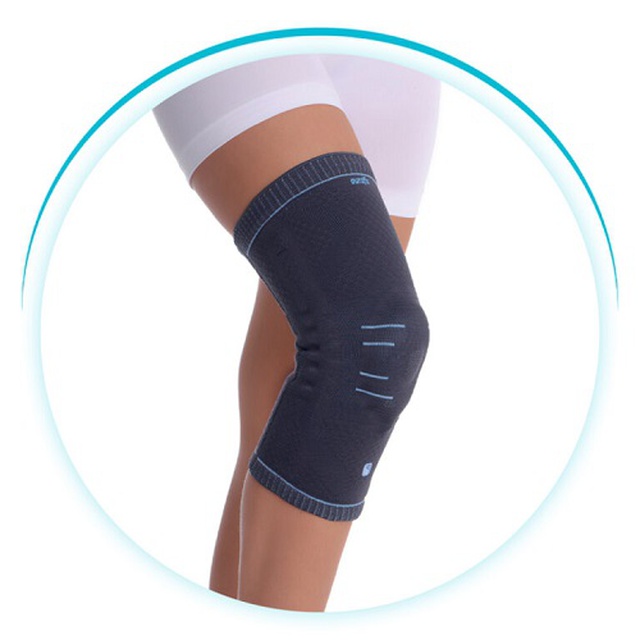 Обрати медичний наколінник Aurafix 120 з гелевою подушечкою і 2 ребрами жорсткості сірого кольору на сайті Orto-med.com.ua